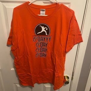 Baltimore Orioles O’Day t shirts orange men’s size XL
